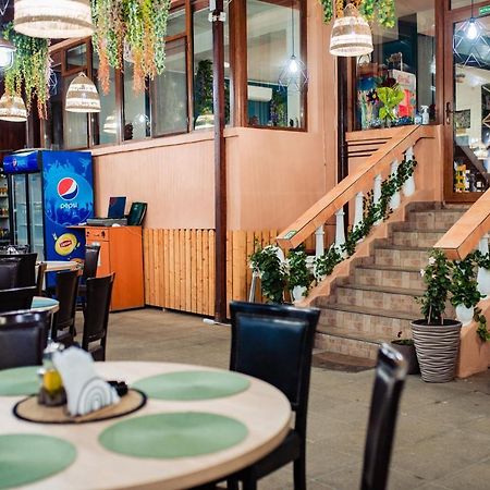 Hotel Roxy & Maryo إيفوري نورد المظهر الخارجي الصورة